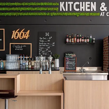 Courtyard By Marriott Airport Hotell Toulouse