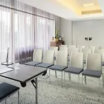 Courtyard By Marriott Airport Szálloda 4*