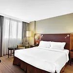 Szálloda Courtyard By Marriott Airport Toulouse