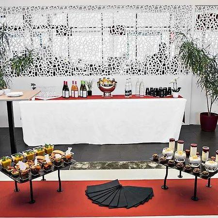 万豪图卢兹机场度假酒店 酒店 4*