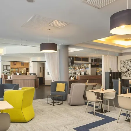 Courtyard By Marriott Airport 4* تولوز