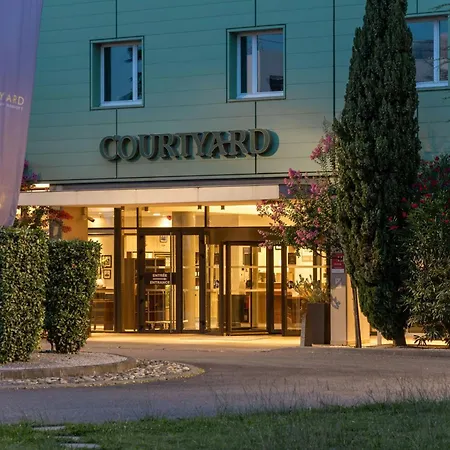 Courtyard By Marriott Airport 4* טולוז