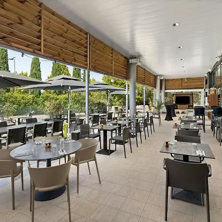 Courtyard By Marriott Airport Тулуза