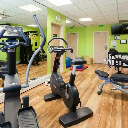 Hotel Courtyard By Marriott Airport 4*