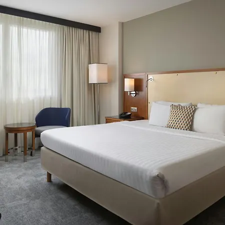 Hotell Courtyard By Marriott Airport Toulouse