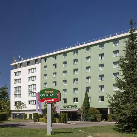 Courtyard By Marriott Airport 4* Toulouse