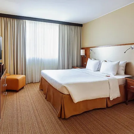 Courtyard By Marriott Airport Toulouse
