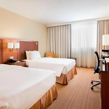 Courtyard By Marriott Airport Toulouse