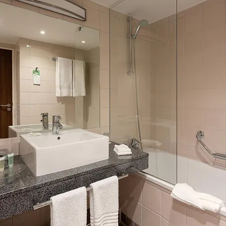 Courtyard By Marriott Airport Hotel Toulouse